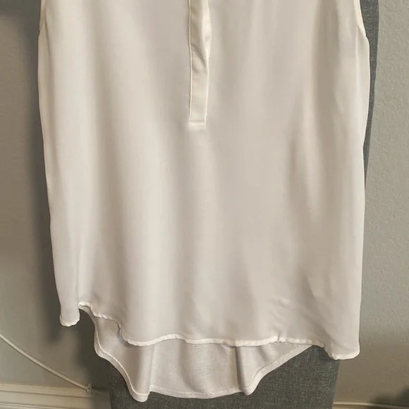 🩷3 for $20🩷 White top with Lace - Picture 3 of 8